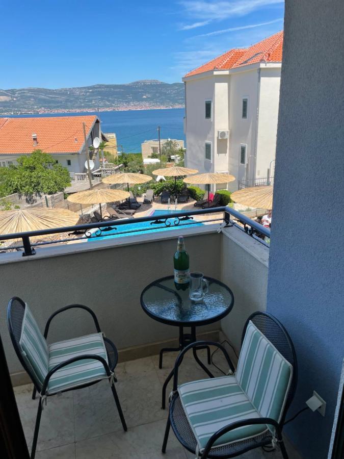 Apartament Slatine No 1 Слатине Экстерьер фото